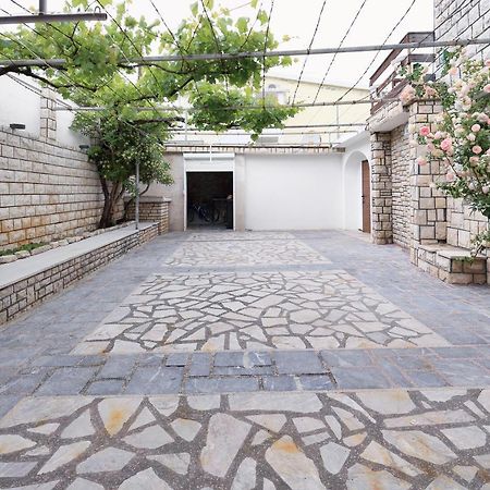 Apartman Don Pag Town Exterior photo